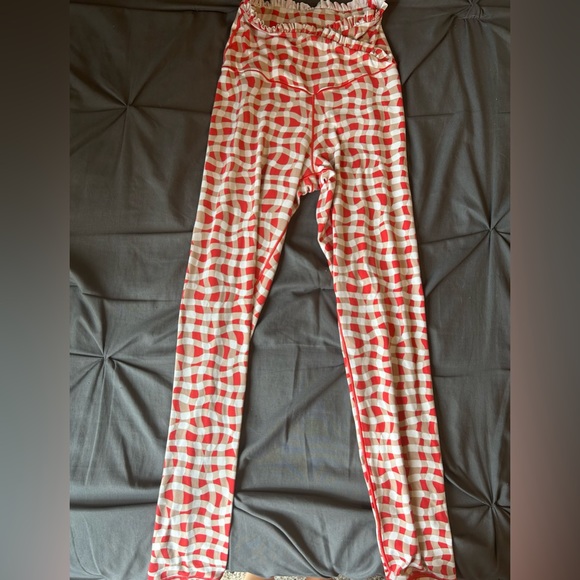 OFFLINE Aerie Xtra High Waisted Crossover Legging + Xtra Ruffle Sports Bra SET - Picture 6 of 11